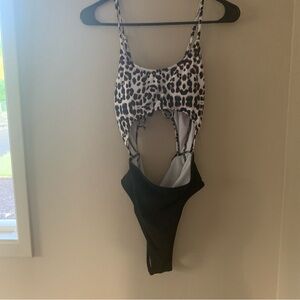 Amazon Black and White Leopard Print One Piece Swimsuit